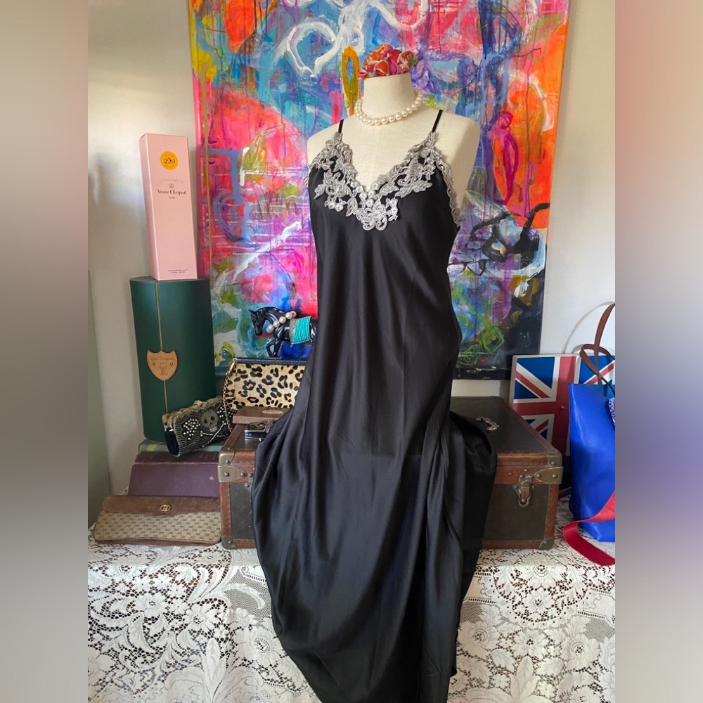 Beautiful Inky Black With Silver Lace Evening Night Gown Slip L 🖤🖤🖤💖